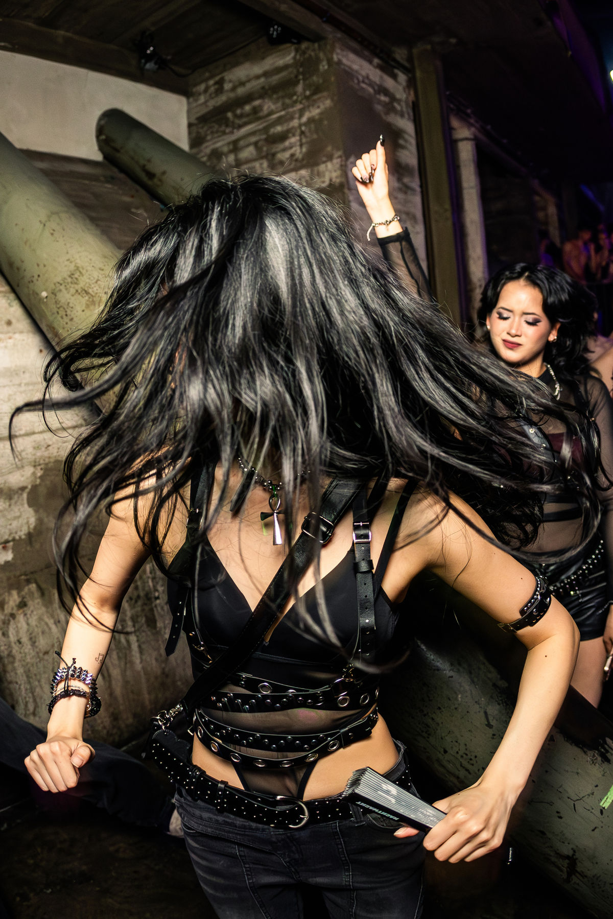 Loading... just a sec